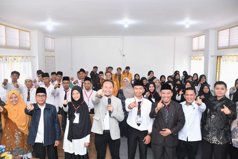 STAI Ar Risalah Sumatera Barat Siapkan Generasi Emas Lewat PBAK 2025/2026
